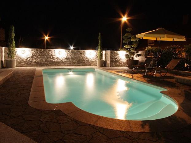 Pool ROMA